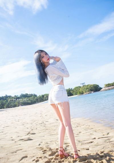 年轻善良的岳母