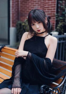 三个哥哥撞飞后我走上人生巅峰