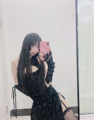 周末同床在线观看