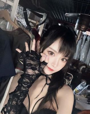 囚于永夜长佩